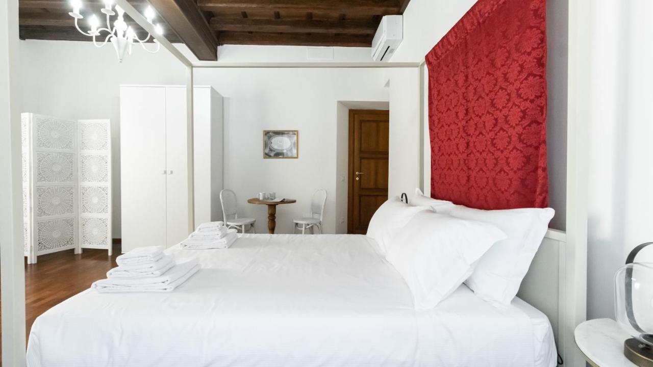 Italianway - Barberini Elegantia Apartments Roma Exteriér fotografie