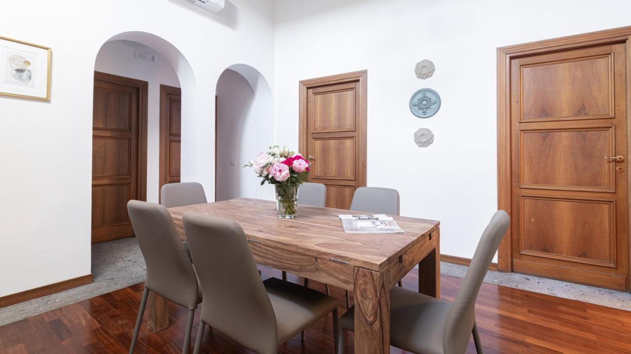Italianway - Barberini Elegantia Apartments Roma Exteriér fotografie