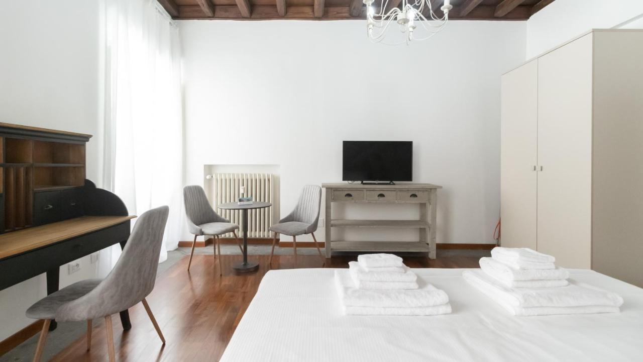 Italianway - Barberini Elegantia Apartments Roma Exteriér fotografie